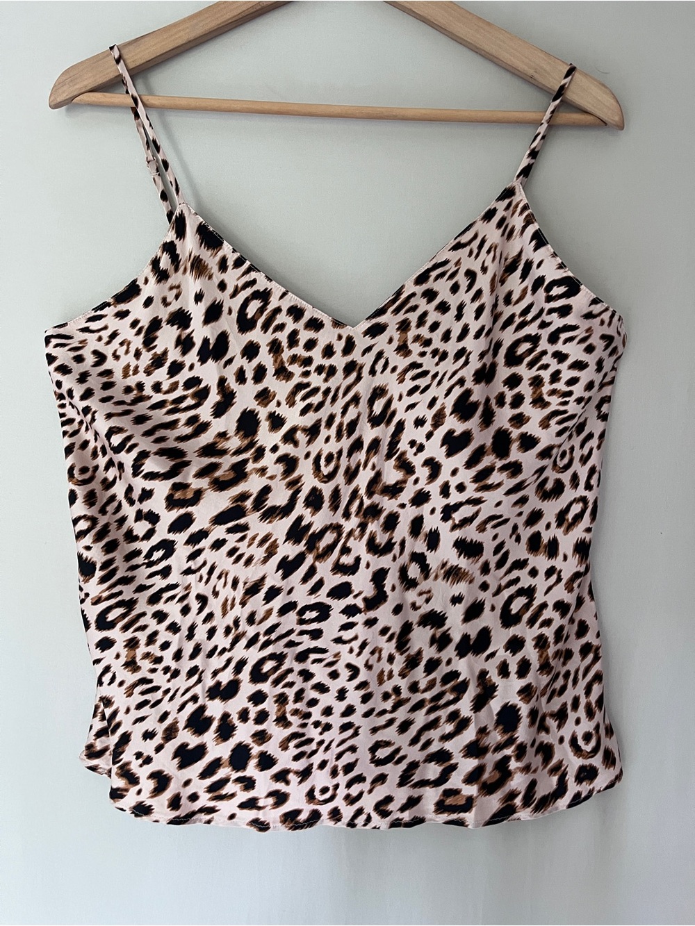 Victoria’s Secret 100% Mulberry Silk Leopard Print Bias Cut Cami Pink Cream L